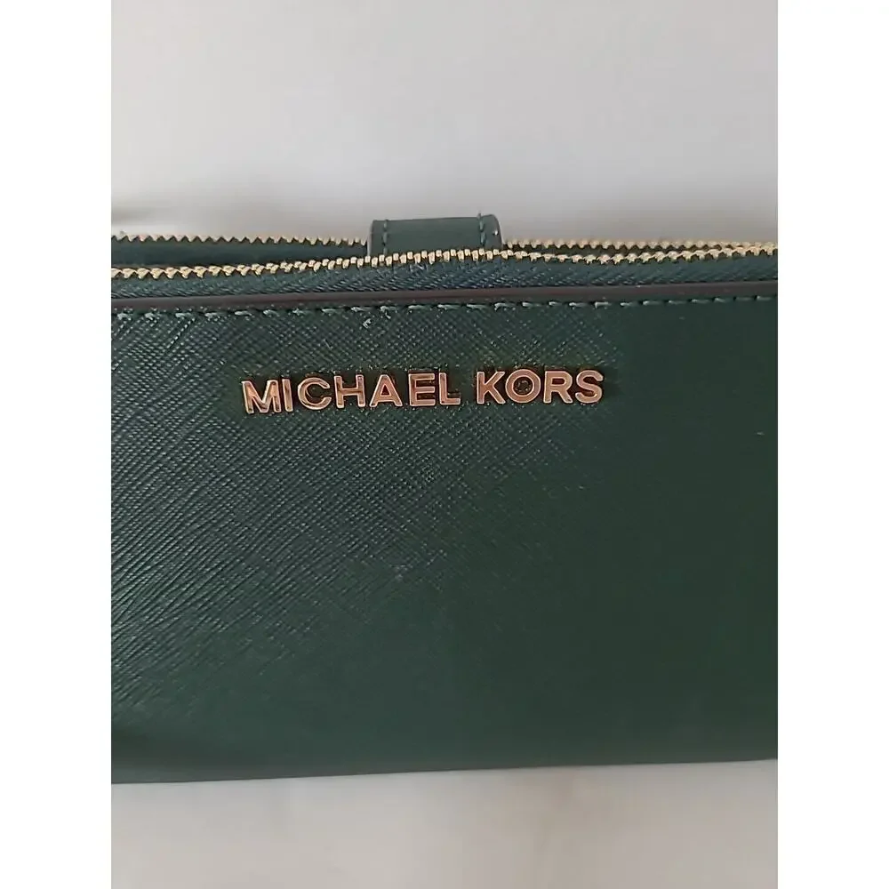 Michael Kors Women's Jet Set Double Zip Wristlet Wallet Green/Gold